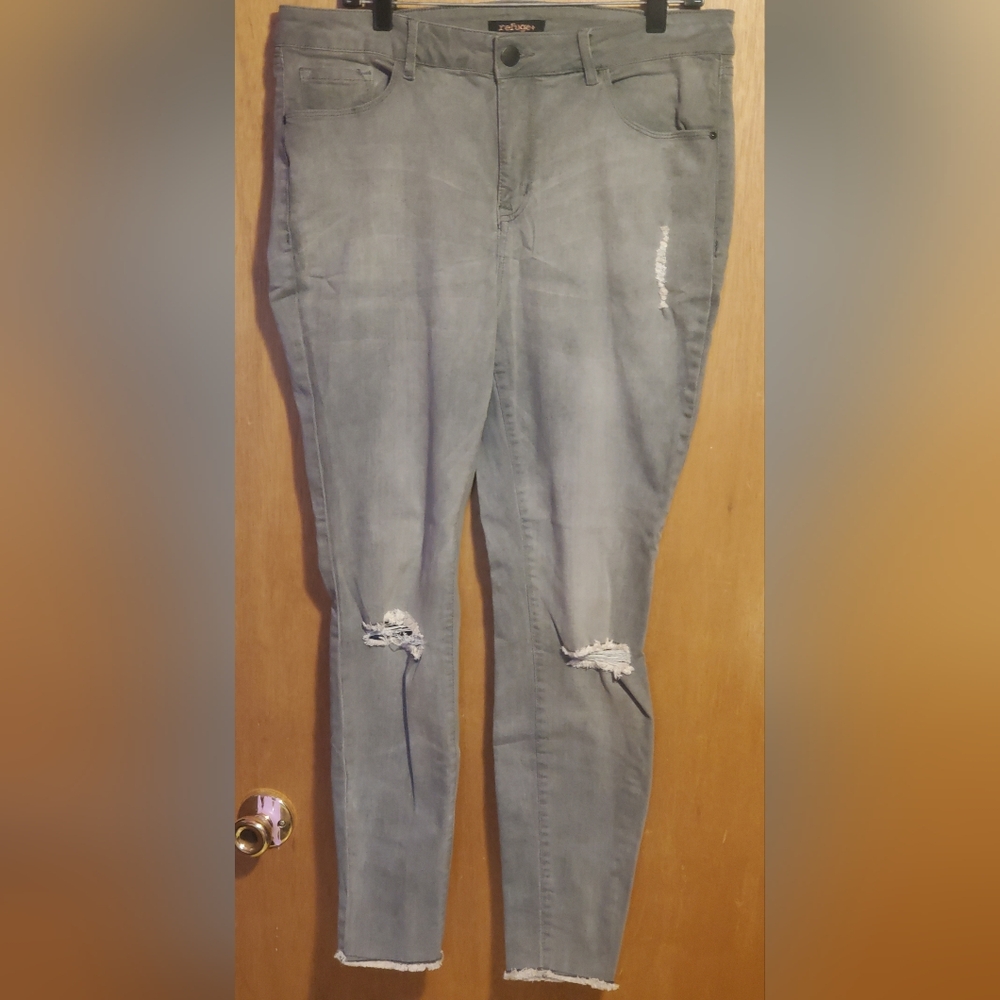 Refuge+ Dark Gray, Distressed Jeans
